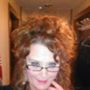 Meet your Posher, Desi